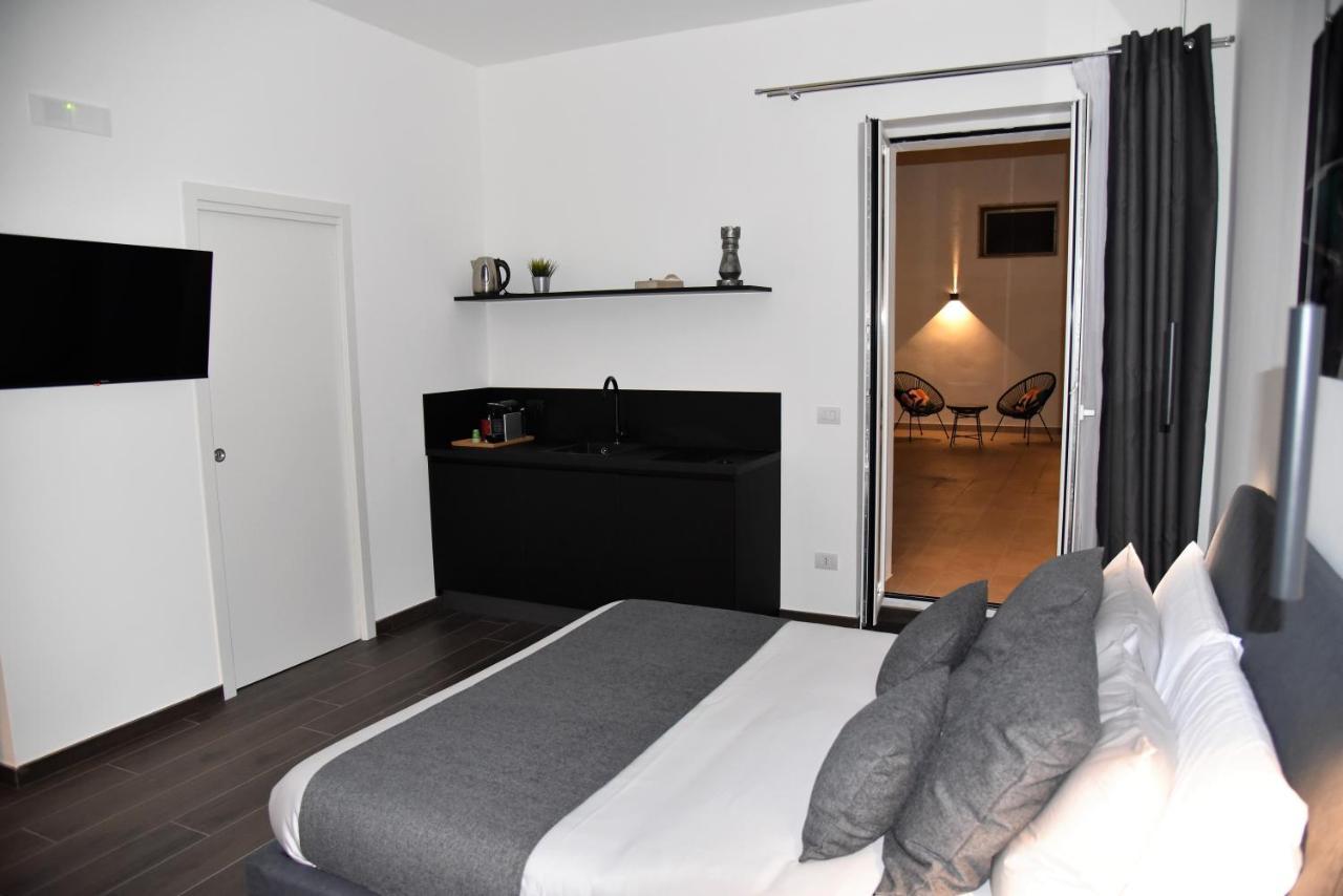 Gl Rooms And Apartments Bari Exteriör bild