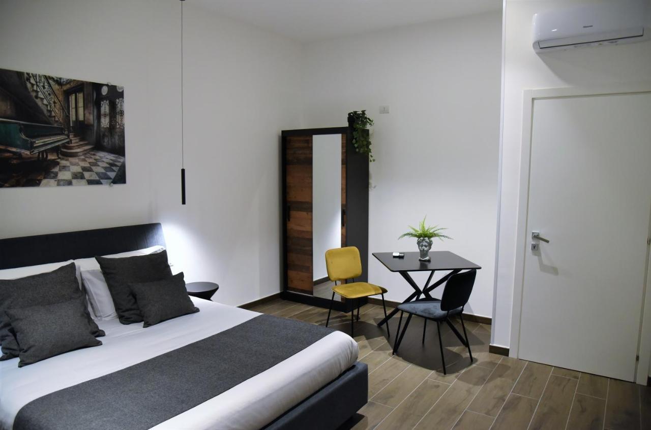 Gl Rooms And Apartments Bari Exteriör bild